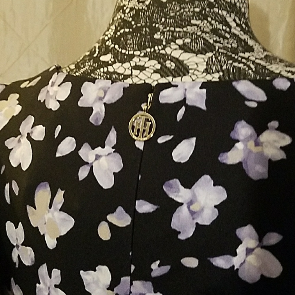 Tommy Hilfiger floral dress, size 12 - Picture 3 of 4